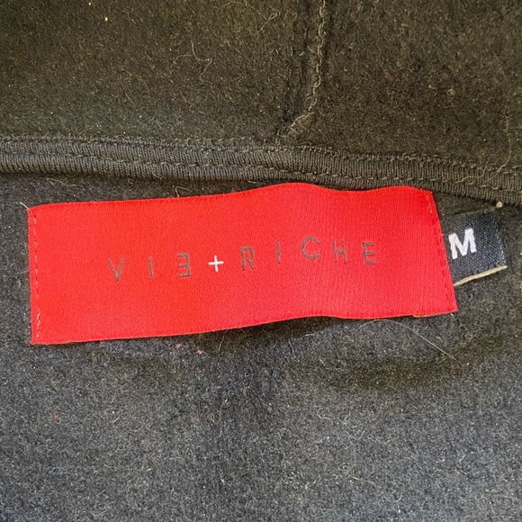 Vie + Riche hoodie - Picture 6 of 8